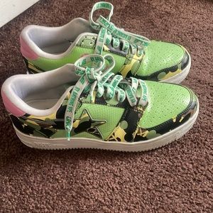 Bathing ape size 8.5 men